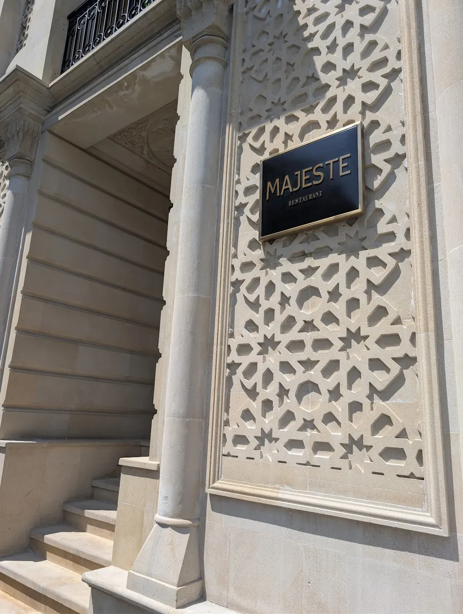 Majeste Restaurant